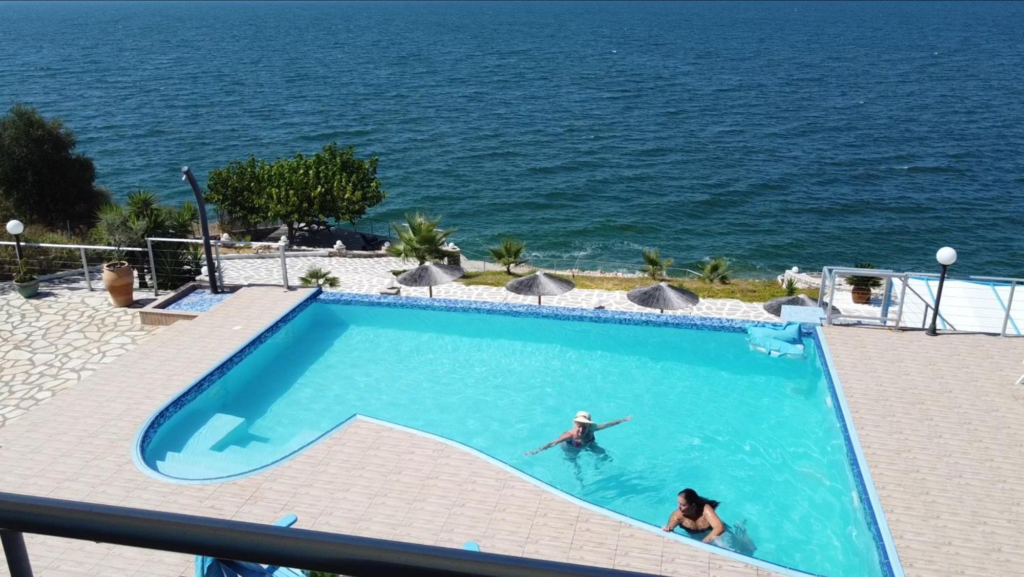 Iris Villas Sparton Экстерьер фото