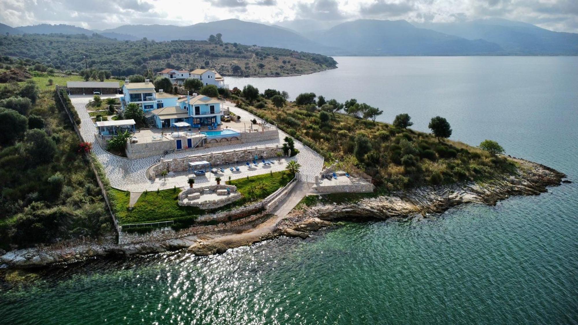 Iris Villas Sparton Экстерьер фото