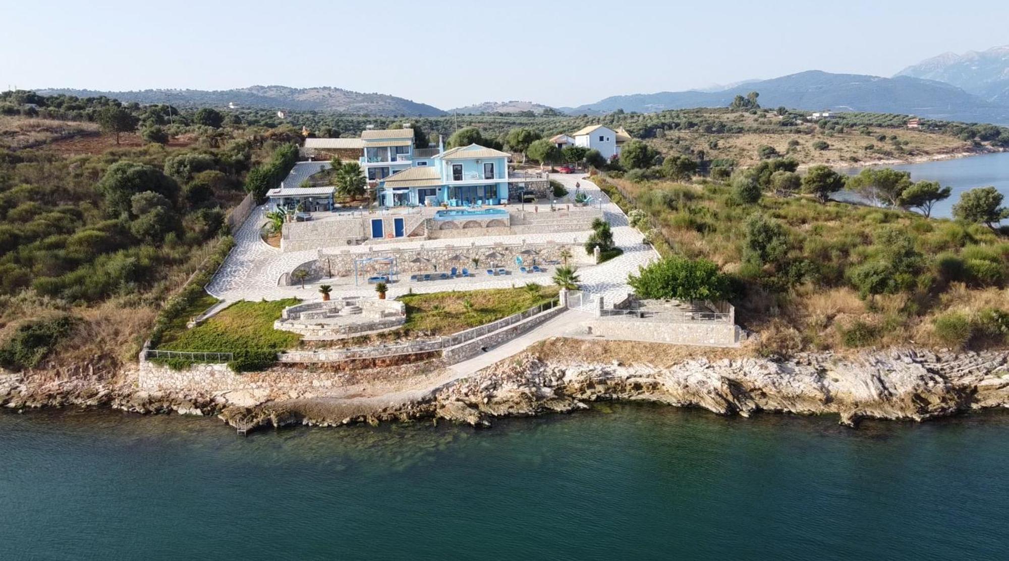 Iris Villas Sparton Экстерьер фото